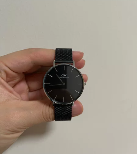 DW大王手表 男女钢链36mm银边黑色表盘...