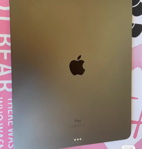 ipadpro12.9寸。2021款，12...