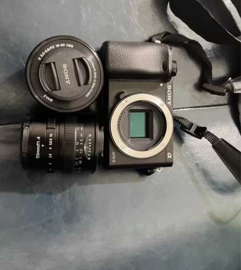 闲置索尼A6000，淘宝买的99新大半年左...