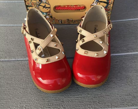 女童公主鞋轻便软底防滑牛筋底春秋单鞋儿童亮...