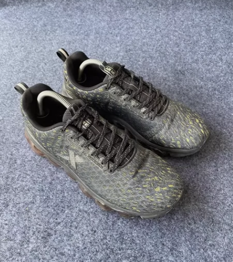 特步男鞋43码运动鞋跑步鞋透气 （ 专柜二...