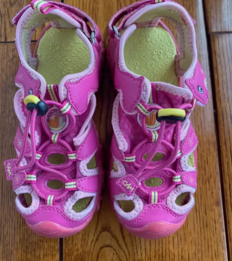 camel骆驼儿童凉鞋 感兴趣的话点“我想...