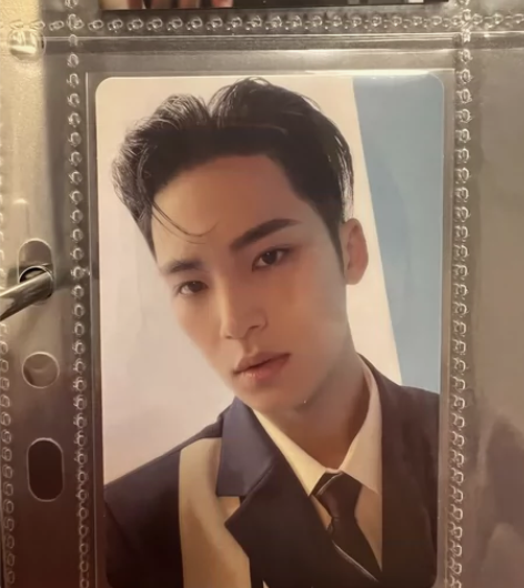 【出】金珉奎日专dream b盘小卡 标价可直拍 不包 不刀...