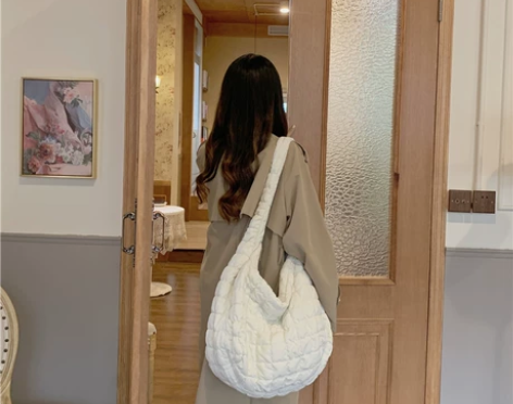 果柠莞尔 女士包 感兴趣的话点“我想要”和...