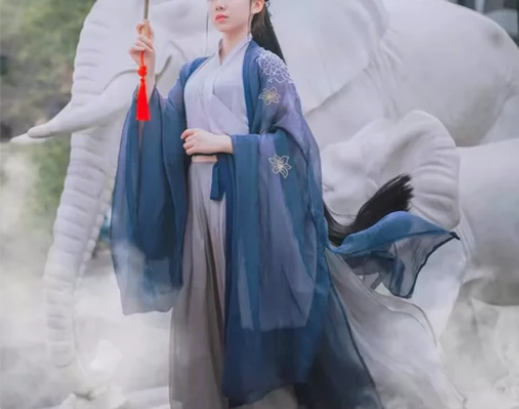 山有扶苏汉服 九歌 晋制全套，无瑕疵，正正...