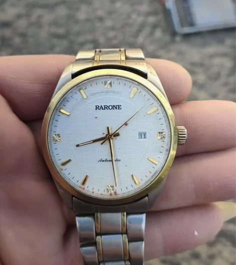 雷诺男式机械手表,保证正品,现在停了懒得修...