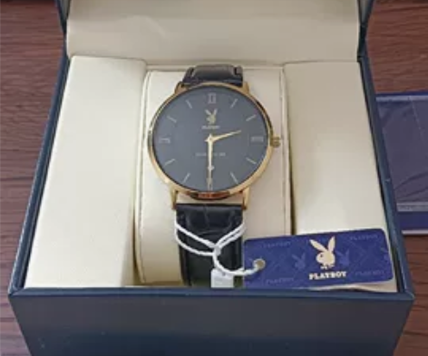 现出售花花公子手表一只之前朋友送的几乎没戴...