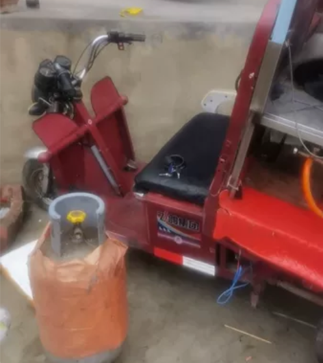 因换大车，出飞鸽三轮车小吃车，带架子，一换...