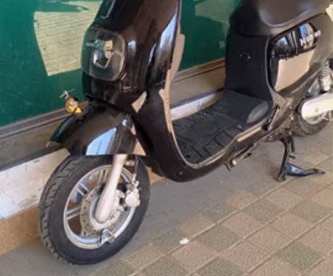 哈啰！棒途！六十伏二十安，电池！ 无钥匙进...