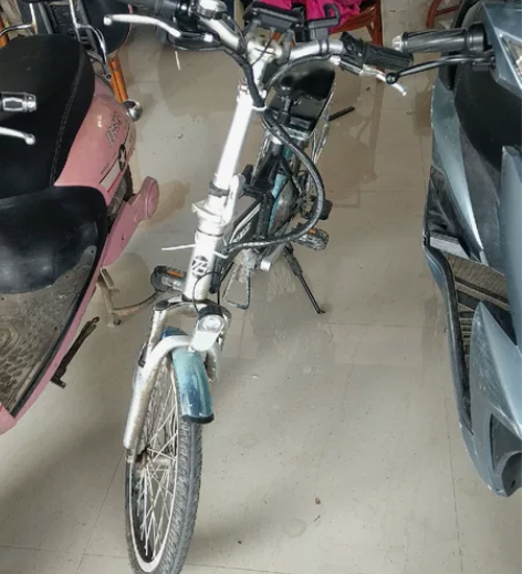 正步全铝合金折叠电动自行车，48伏，带助力...