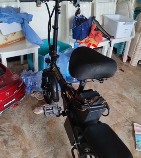 折叠电动自行车,48V60A,速度超快,续...