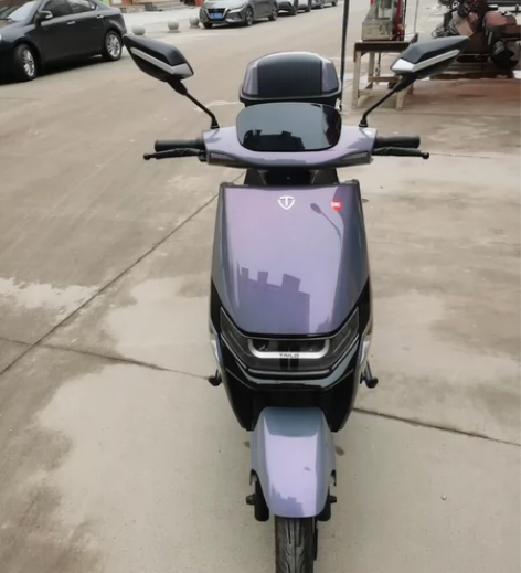 两个多月的台铃电动车，绿牌，手续齐全，刚买...