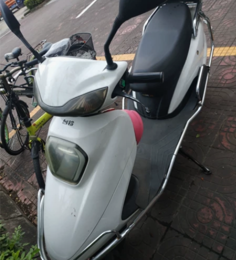 台铃电动车,黄牌车需要摩托车驾驶证才能开的...