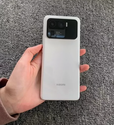 急用钱便宜出小米 ULtra 机器正品行货...