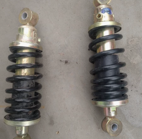 新减震有二十多个，打包处理 感兴趣的话点“...