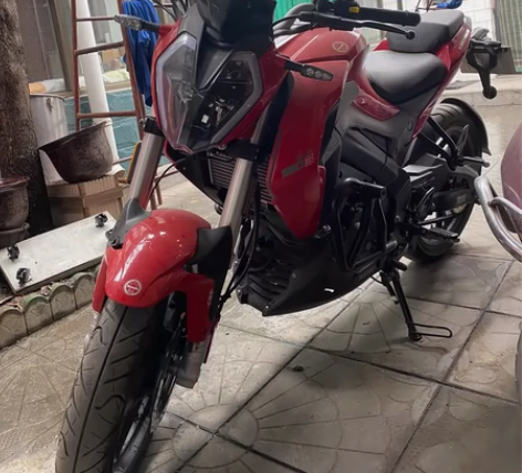 19年10月贝纳利小迅龙150s。9.7成...