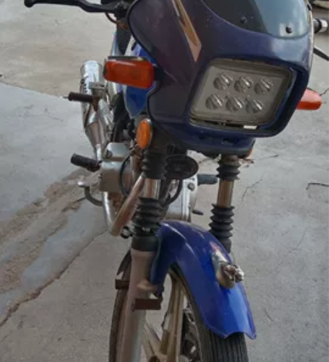 一台闲置二轮摩托，车况良好正常使用，无其它...