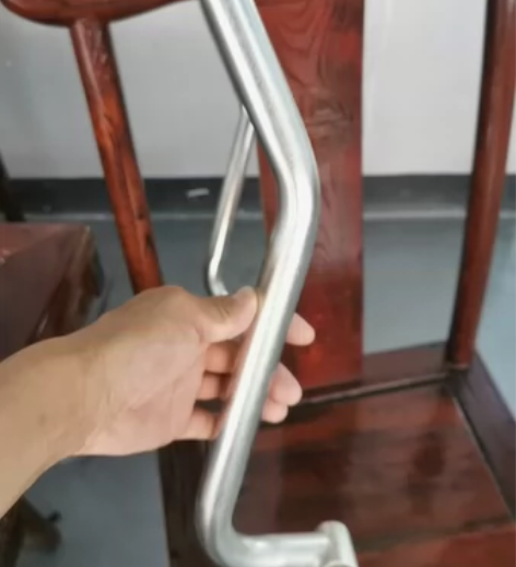 赛科龙rx401原厂护杠，拆车件，没有任何...