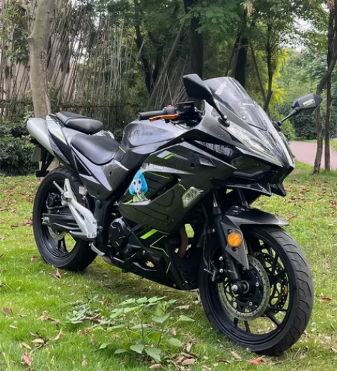 21年国产h2  、200排量、  手续齐...