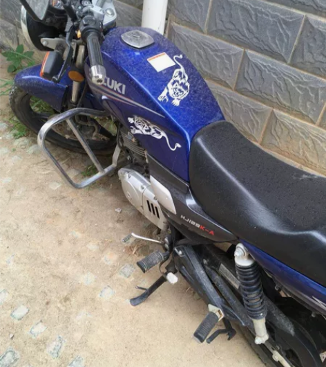 14年10月上牌的铃木钻豹 目前19000...