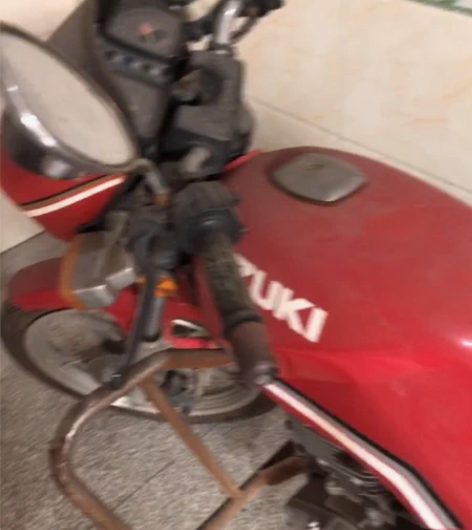 摩托车，闲置多年，有需要的联系我，过几天春...