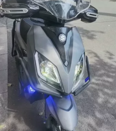 摩托车 踏板车 铃木uy125 准新车，一...