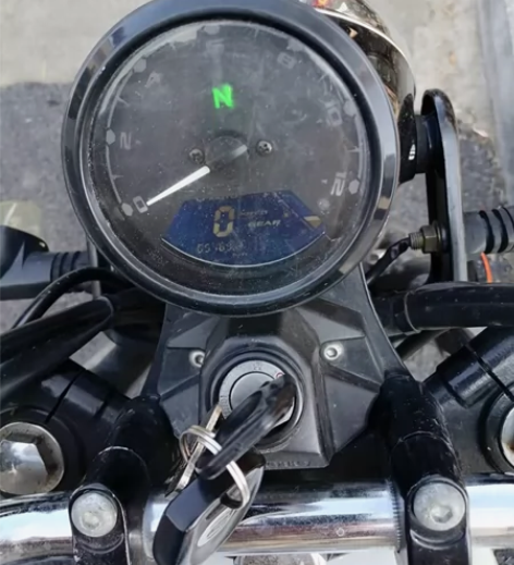 春风小狒狒一台，18年上的户，5000多公...