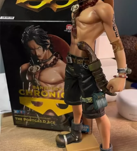 万代海贼王手办艾斯 高25cm 搬宿舍出 ...