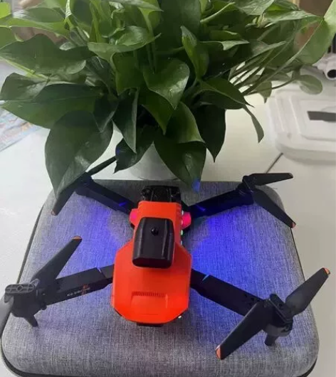 个人购买一台无人机，现已使用转给有需要的人...