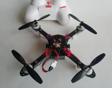 diy组装四轴飞行器无人机，3.7v852...