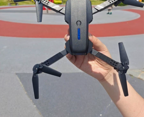 个人闲置无人机全新未拆封四轴无人机折叠高清...