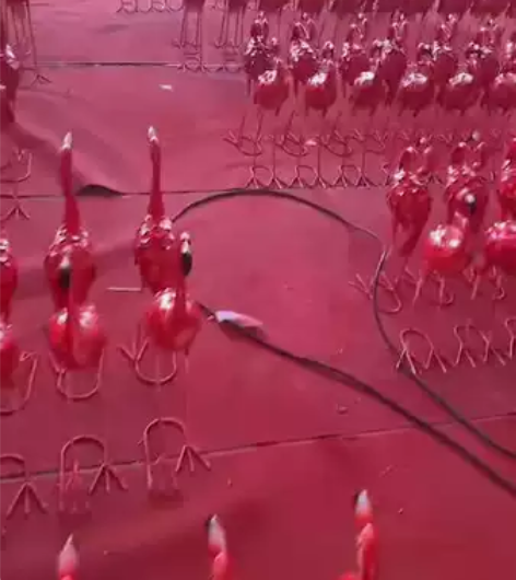 全新ins森系婚庆道具铁艺火烈鸟摆件花园庭...