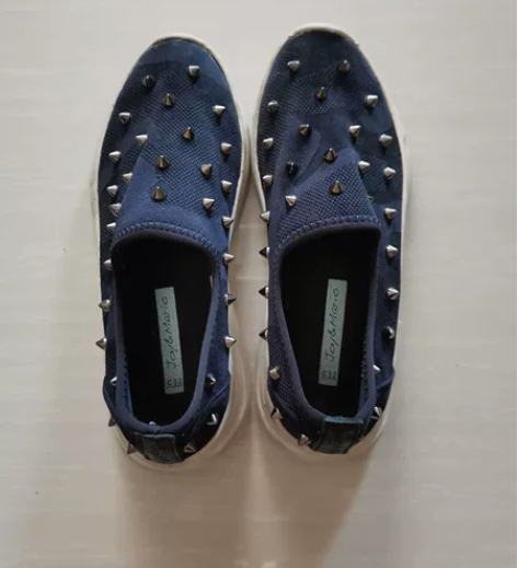 jm快乐玛丽童鞋帆布鞋 流行元素：铆钉 鞋...