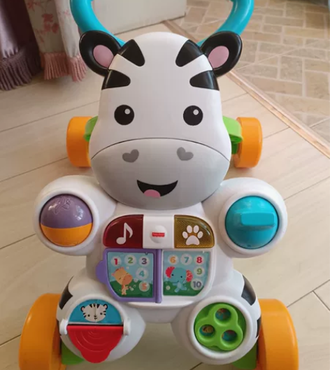 费雪学步车，九成新，只限同城自提 感兴趣的...