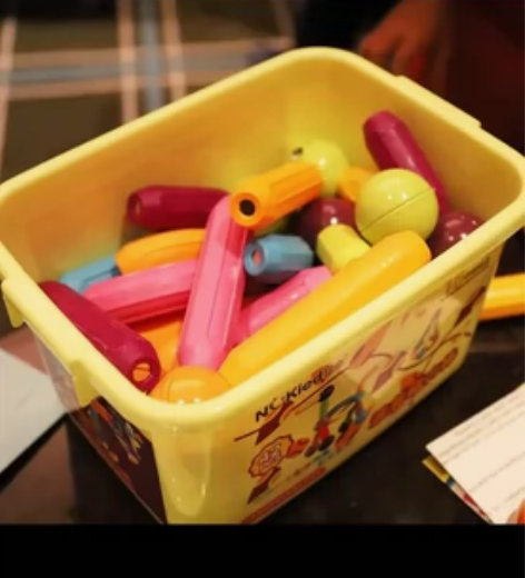 香港纽奇波普磁力棒积木构建儿童玩具磁铁男女...