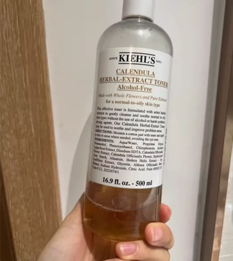 科颜氏金盏花水 余量如图 30甩 瓶盖碎了...