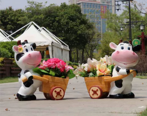 户外创意奶牛花缸摆件幼儿园卡通米老鼠雕塑庭...