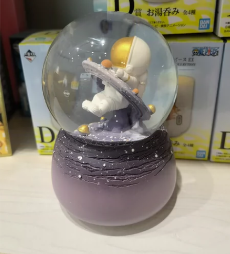 创意太空人宇航员星球小夜灯儿童卧室床头柔光...