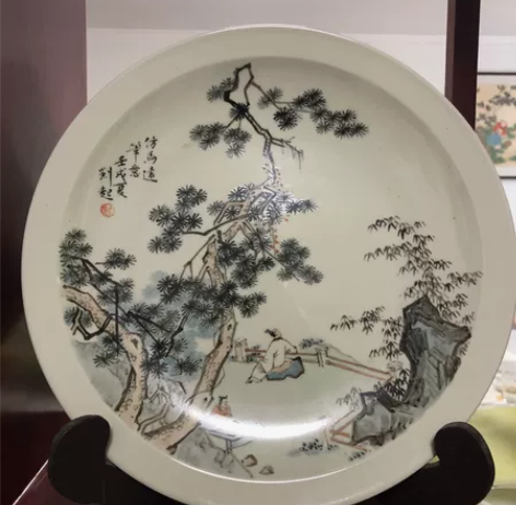 山东工笔名家刘起画盘，直径25CM。保真保...