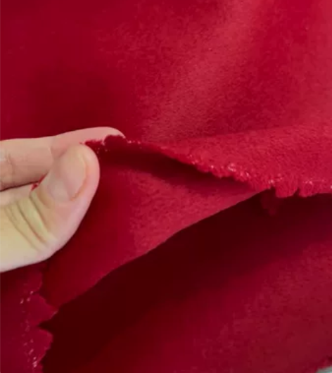 100%羊毛含绒,宫墙红色,双面可拨,门幅...
