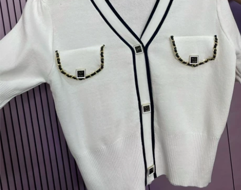 服装店倒闭，清仓库存 小香风，皮穿链重工设...