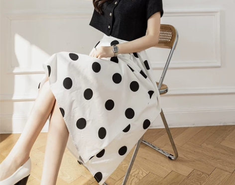 【礼遇价】夏季2023年新款中长款半身裙子...