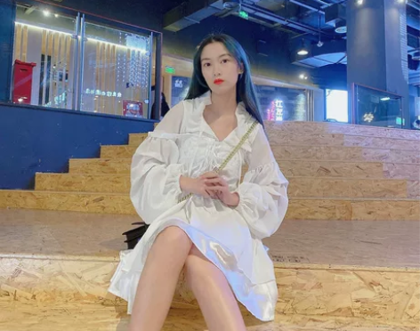 奶油小方糖-气质吊带连衣裙网纱超仙公主裙森...