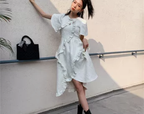 春夏2021新款连衣裙子女高级设计感小众别...