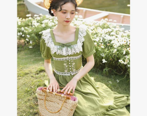 七与珍珠原创 夏季绿色蕾丝方领连衣裙复古棉...