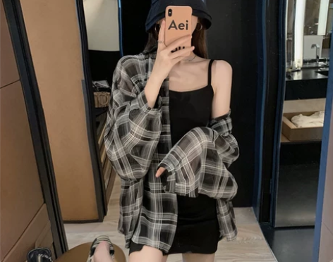 港风女装减龄秋季两件套装黑色吊带连衣裙短款...