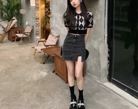 夏季网红盐系穿搭炸街小个子港风复古chic...