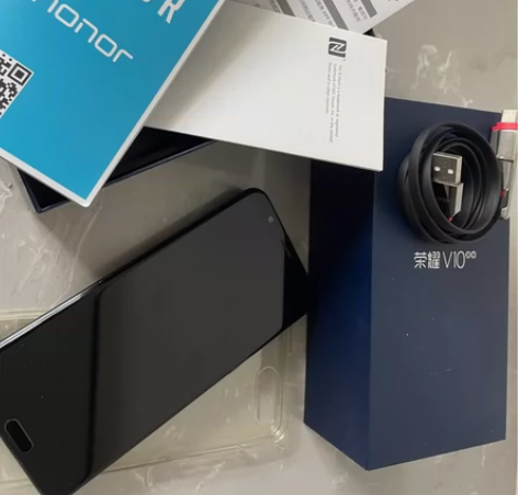 华为荣耀V10，4G+128G版本。 一直...