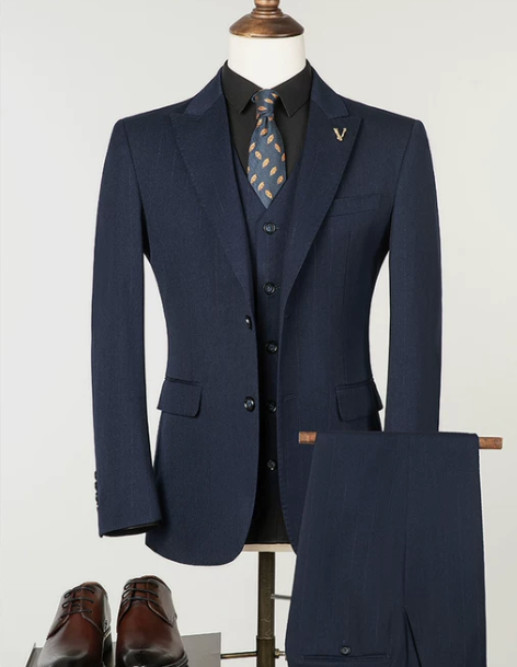 新郎西服套装送衬衫领带口袋巾