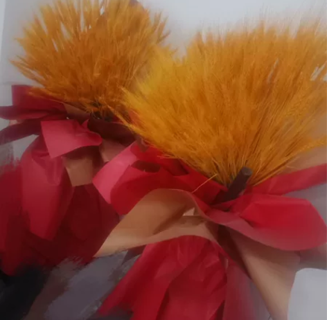 开业大麦花篮几乎全新一对两个60元，还有一...